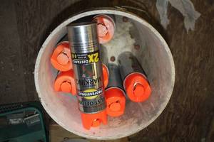 lot 193 image: Lot of (8) Rust-oleum Professional Inverted Marking Paint oz. Cans