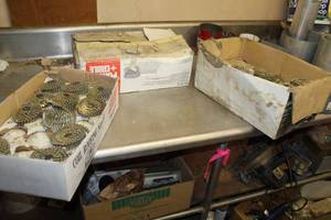 lot 230 image: Lot of (3) Boxes of Coil Roofing Nails - Campbell-Hausfeld 1-34, Porter-Cable 1-14, Grip-Rite