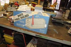 lot 216 image: Steel City Corp. White Rural Mailbox 1-C