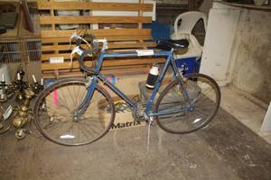 lot 85 image: Schwinn Sprint Mens 10-speed Road Bike