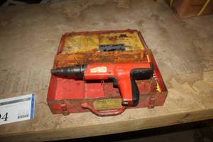 lot 94 image: Hilti Ramset Fastener DX350, Case
