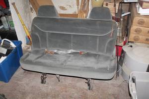 lot 283 image: Mini Van Bench Seat