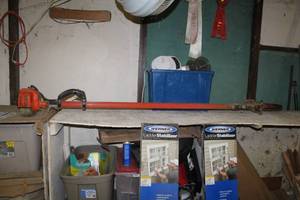 lot 299 image: Technic Tool Co. Pole Pruner Gas-Powered Pole Saw