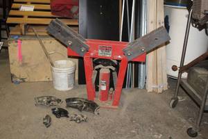 lot 289 image: Clarke 12-Ton Hydraulic Pipe Bender GE2003, Bender Attachments