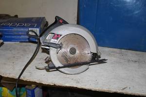 lot 304 image: Skilsaw Circular Saw 7-14 5150