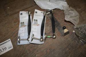 lot 339 image: Umbra Paper Towel Holders, Bathroom Towel Bars