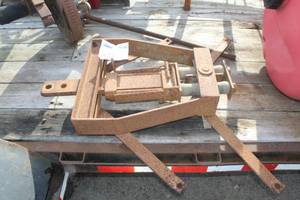 lot 353 image: Trailer Assembly