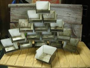 lot 51 image: 16 Metal Storage Bins