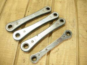 lot 57 image: 4 Ratcheting Wrenches