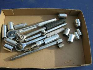 lot 7 image: Group 12 dr Sockets, Ratchets