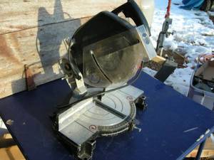 lot 24 image: B&D Power Miter Saw