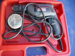 lot 26 image: Craftsman Professional 4amp Electric Drill with Case
