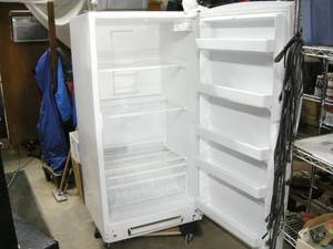 lot 17 image: Maytag Shop Refrigerator