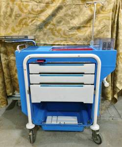 lot 3 image: WOW MSRP $3000 Metro Lifeline Emergency Medical Center Crash Cart - Great Condition  Multiple Uses For This Heavy Duty 3 Drawer Locking Cart