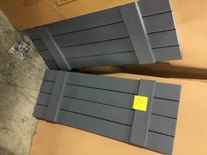 15 in. x 39 in. Polypropylene 4-Board Closed Board and Batten Shutters Pair in Blue&nbsp&nbspin good condition&nbsp