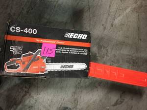 18 in. 40.2 cc Gas 2-Stroke Cycle Chainsaw by ECHO in good conditions