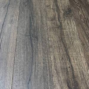 254 SF Flint Oak Laminate Flooring