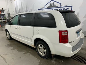 2008 Dodge Grand Caravan -No Reserve-