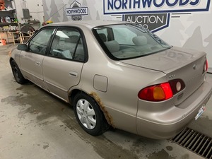 2002 Toyota Corolla -No Reserve-
