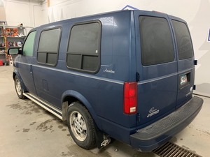 2003 Chevy Astro -No Reserve-