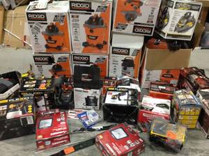 PALLET OF MIED LOTS OF TOOLS AND POWER TOOLS CUSTOMER RETURNS SEE PICTURES