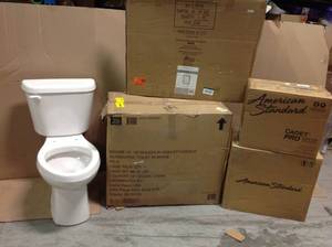 PALLET OF LOTOF TOILETS AND MIRRORS CUSTOMER RETURNS SEE PICTURES
