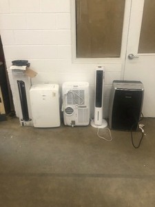 Lot with assorted appliances costumer returns
