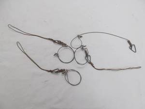 snares