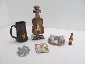 mugs
