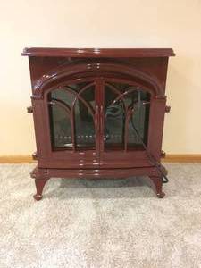 lot 48 image: Plow & Hearth Large Electric Stove