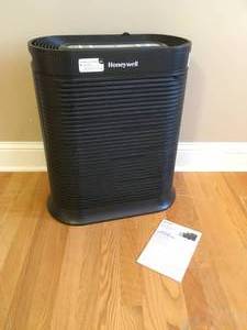 lot 67 image: Honeywell Air Purifier