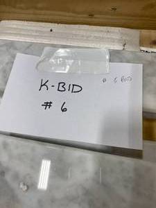 lot 6 image: 5 Pieces Marble Tile