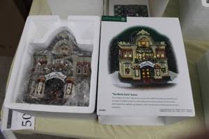 lot 50 image: Department 56 The Monte Carlo Casino from The Heritage Village Collection Christmas In The City Series #8925