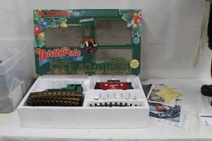 lot 2 image: 1989 Lionel Large Scale North Pole Railroad