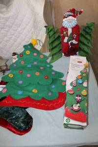 lot 126 image: Lot of (3) Hallmark Keepsake Kids Countdown to Christmas Trees