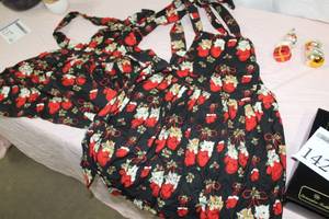 lot 142 image: Lot of (2) Santa Cat Aprons