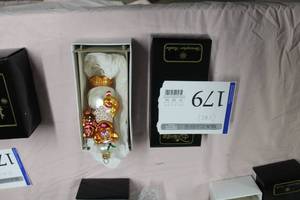 lot 179 image: Christopher Radko Collection Ornament Fozzie Bears