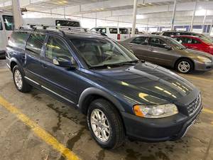 lot 14 image: 2007 Volvo XC70 AWD