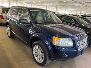lot 25 image: 2009 Land Rover LR2 HSE