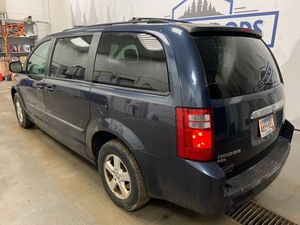 2009 Dodge Grand Caravan SXT -No Reserve-