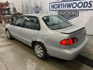 2001 Toyota Corolla -No Reserve-