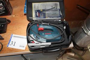 lot 31 image: Bosch Jig Saw JS260
