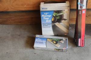lot 73 image: Highland Ramparts 12 Ramp Top Kit, Ramparts 12 Ramp Bottom Kit