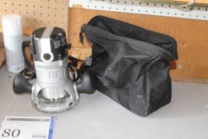 lot 80 image: Craftsman Combo Router with Soft Side Case