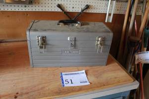 lot 51 image: Craftsman Metal Tool Box with Tool Tray