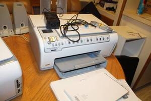 lot 198 image: HP Photosmart C5150 All-in-One Printer-Scanner-Copier with Ethernet