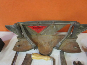 lot 90 image: Miter Trimmer, Vintage Tools, Drill Bits