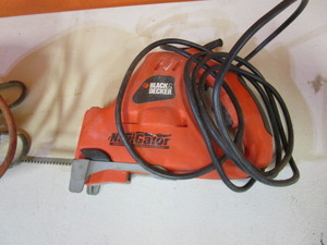 lot 60 image: Tank Heater, Jig Saw