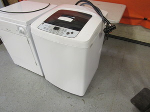 lot 42 image: GE Spacemaker Washer & Dryer