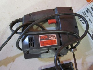 lot 45 image: Jig Saw, Wood Plane, Misc. Tools